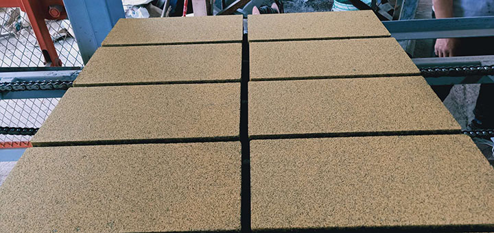 PC仿石磚機運用