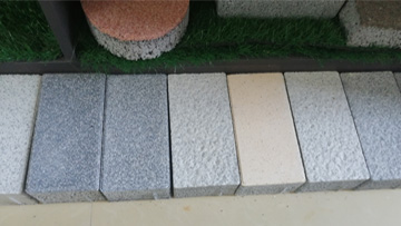 仿石PC透水磚生產現場