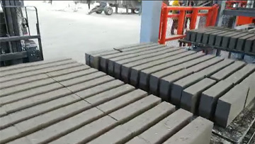 液壓磚機(jī)處理固廢、泥巴磚